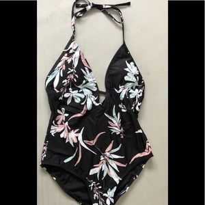 Coastal Blue Womens Swimwear Black Floral Small One-Piece Bathing Suit small